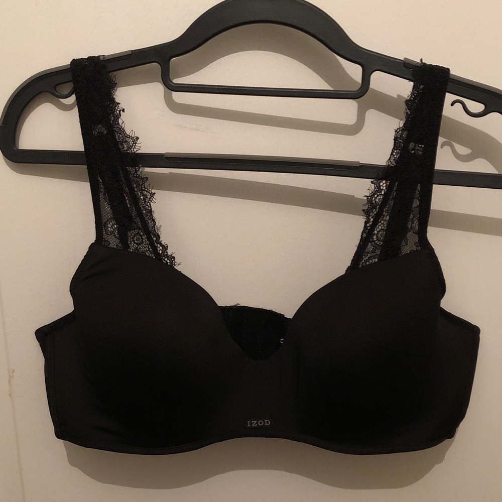 IZOD Elegant Black Lace Bra
